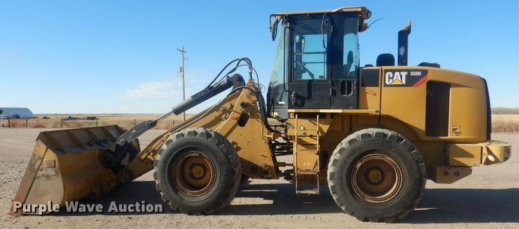image for item HU9338 2011 Caterpillar 930H  high lift wheel loader