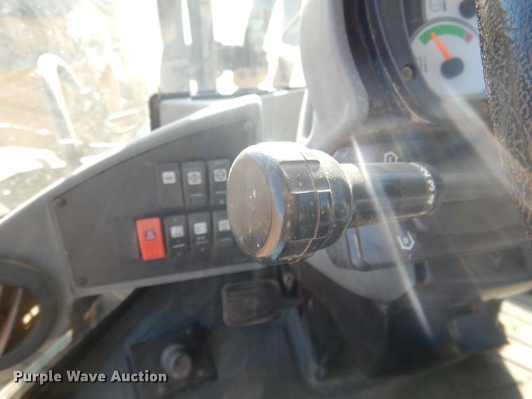 image for item HU9338 2011 Caterpillar 930H  high lift wheel loader