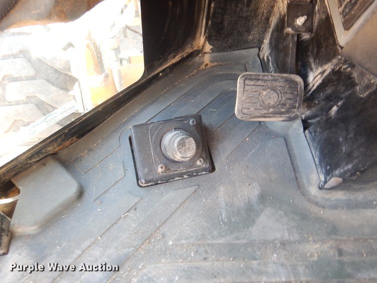 image for item HU9338 2011 Caterpillar 930H  high lift wheel loader