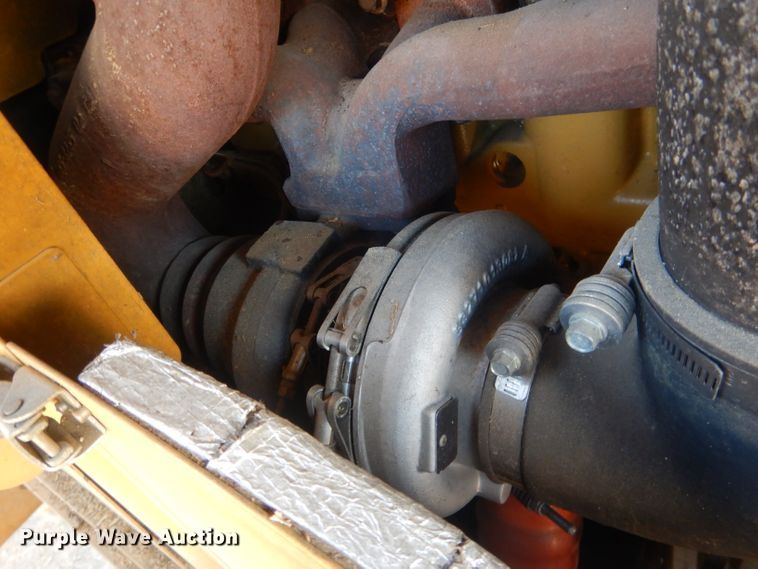 image for item HU9338 2011 Caterpillar 930H  high lift wheel loader