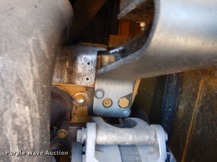 image for item HU9338 2011 Caterpillar 930H  high lift wheel loader