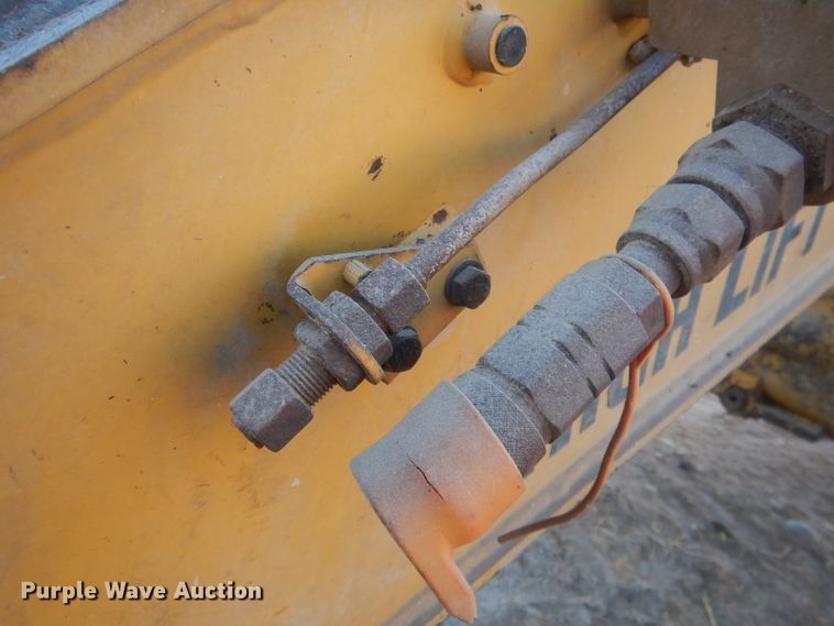 image for item HU9338 2011 Caterpillar 930H  high lift wheel loader