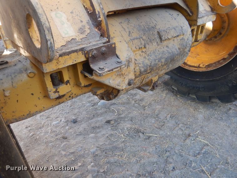 image for item HU9338 2011 Caterpillar 930H  high lift wheel loader