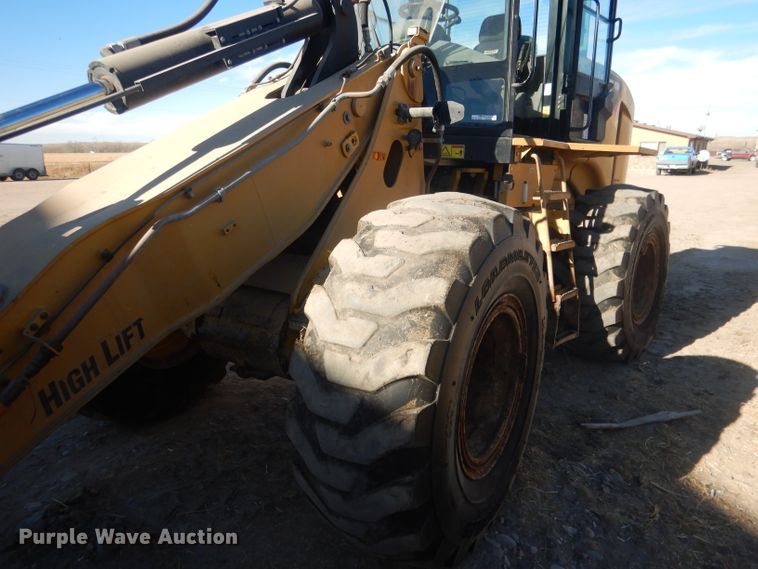 image for item HU9338 2011 Caterpillar 930H  high lift wheel loader
