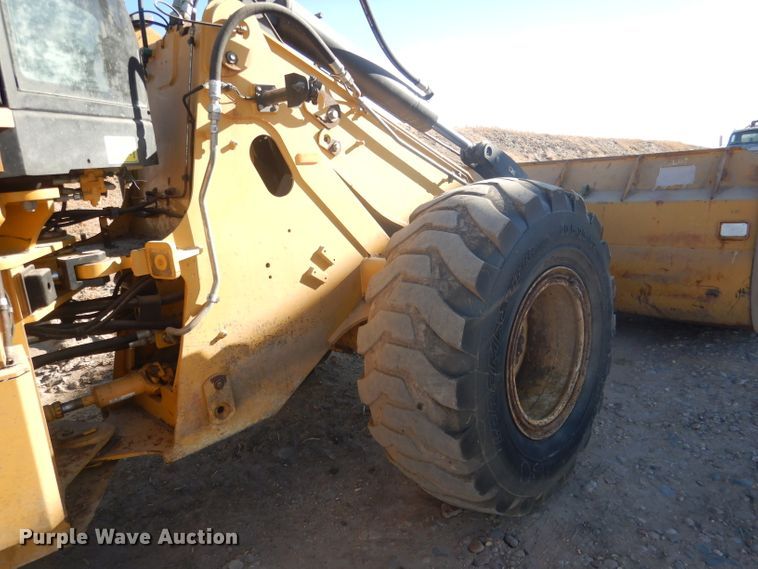 image for item HU9338 2011 Caterpillar 930H  high lift wheel loader