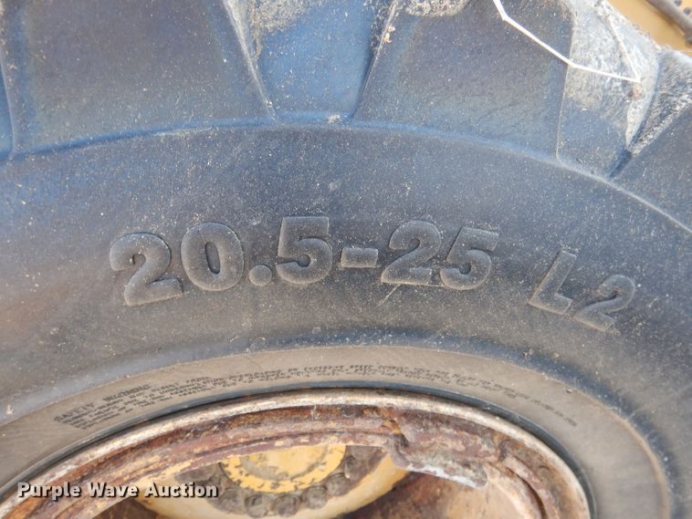 image for item HU9338 2011 Caterpillar 930H  high lift wheel loader