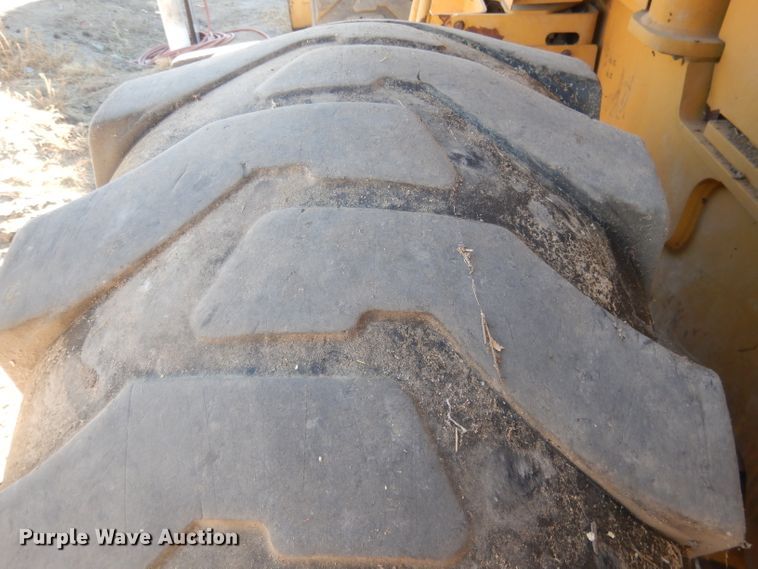 image for item HU9338 2011 Caterpillar 930H  high lift wheel loader