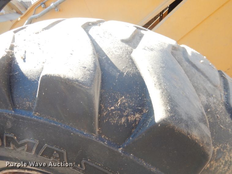 image for item HU9338 2011 Caterpillar 930H  high lift wheel loader
