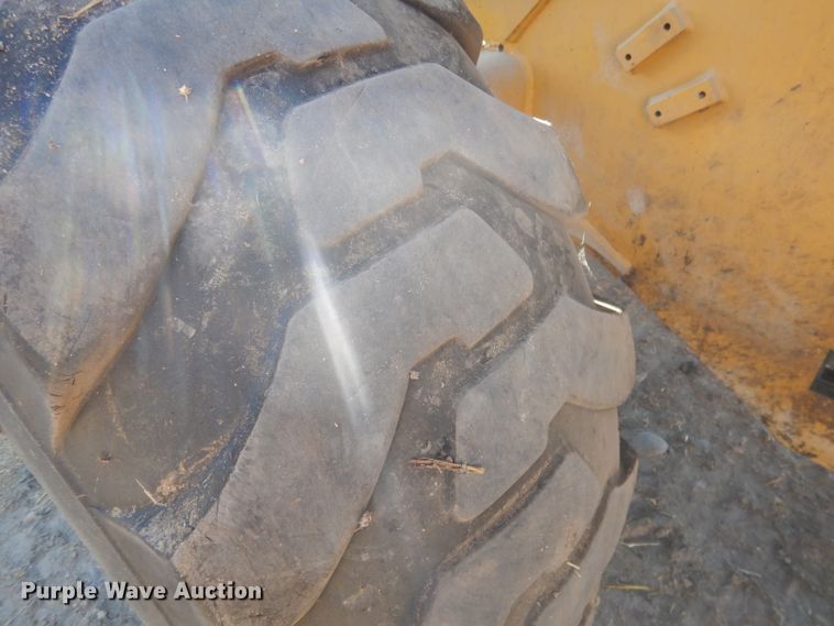 image for item HU9338 2011 Caterpillar 930H  high lift wheel loader