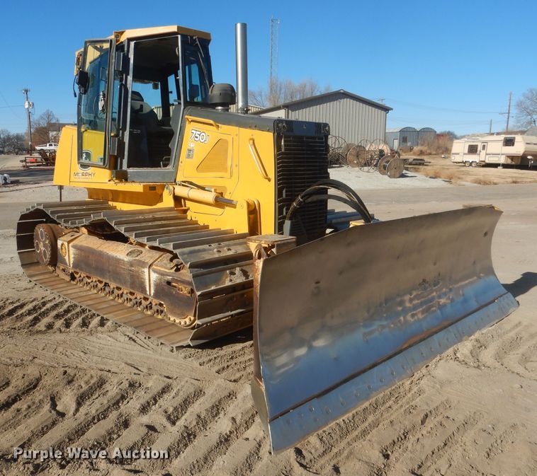 image for item HU9359 2012 John Deere 750J  dozer