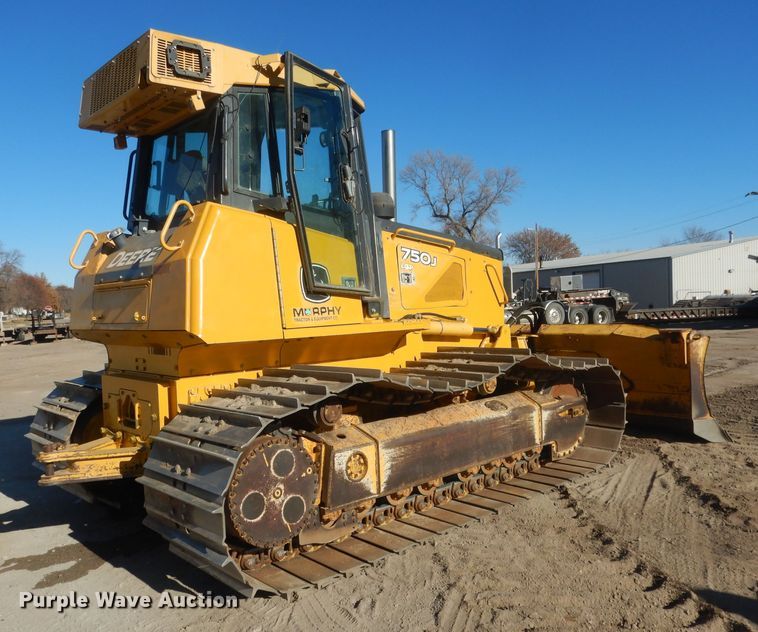 image for item HU9359 2012 John Deere 750J  dozer