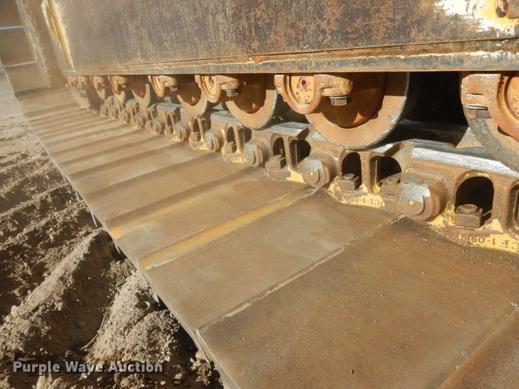 image for item HU9359 2012 John Deere 750J  dozer