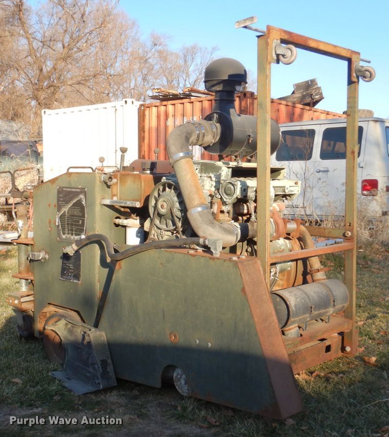 image for item IB9510 1994 Miller Spreader RRR70D  concrete saw