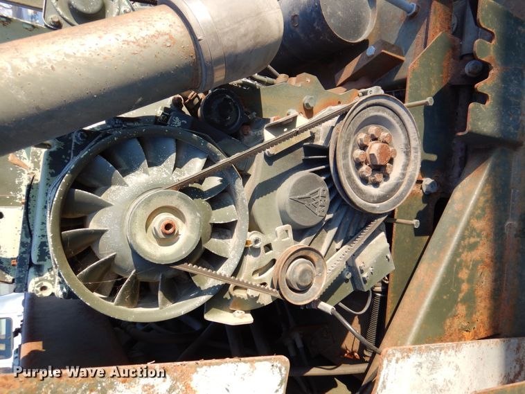 image for item IB9510 1994 Miller Spreader RRR70D  concrete saw