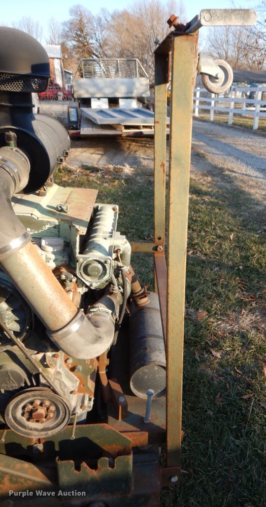 image for item IB9510 1994 Miller Spreader RRR70D  concrete saw