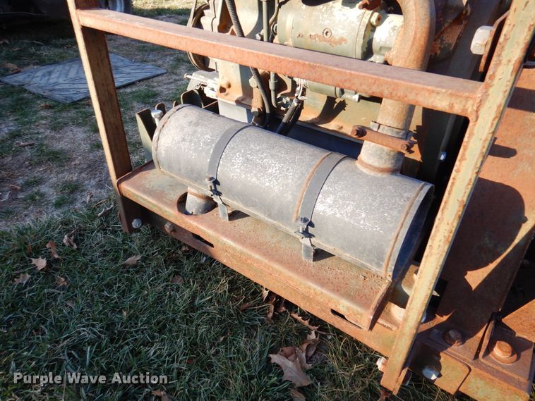 image for item IB9510 1994 Miller Spreader RRR70D  concrete saw