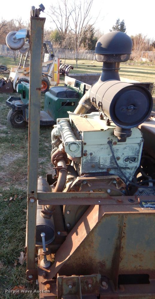 image for item IB9510 1994 Miller Spreader RRR70D  concrete saw