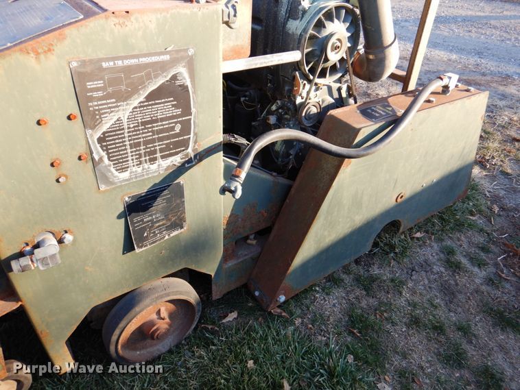 image for item IB9510 1994 Miller Spreader RRR70D  concrete saw