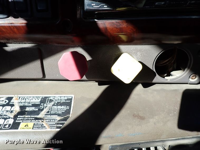 image for item IC9725 2007 Mack CH613  dump truck