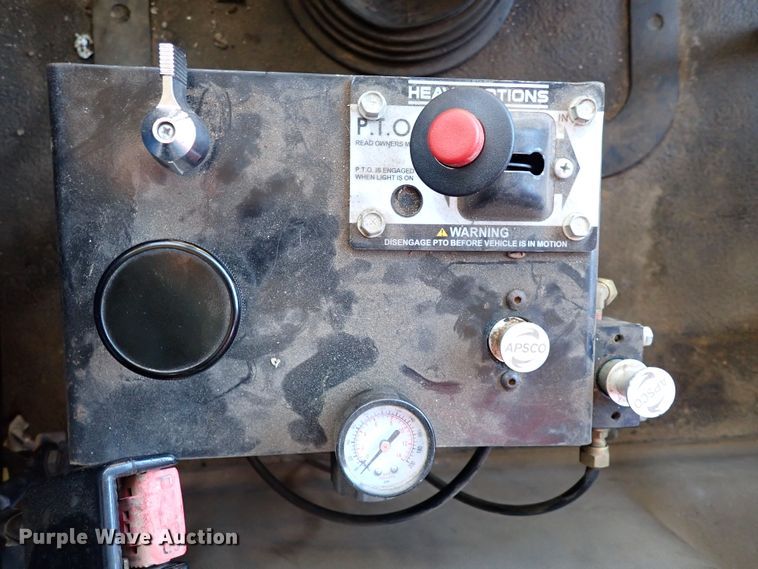 image for item IC9725 2007 Mack CH613  dump truck