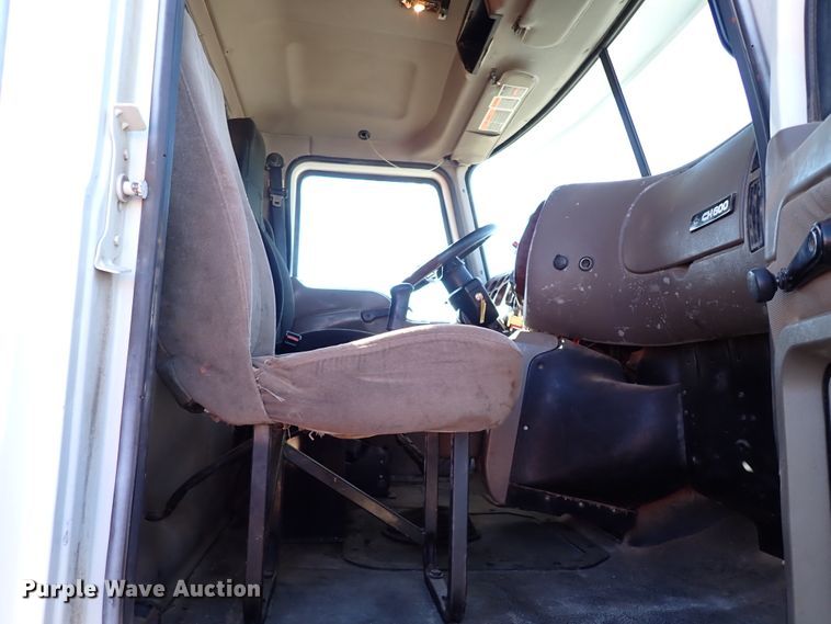 image for item IC9725 2007 Mack CH613  dump truck