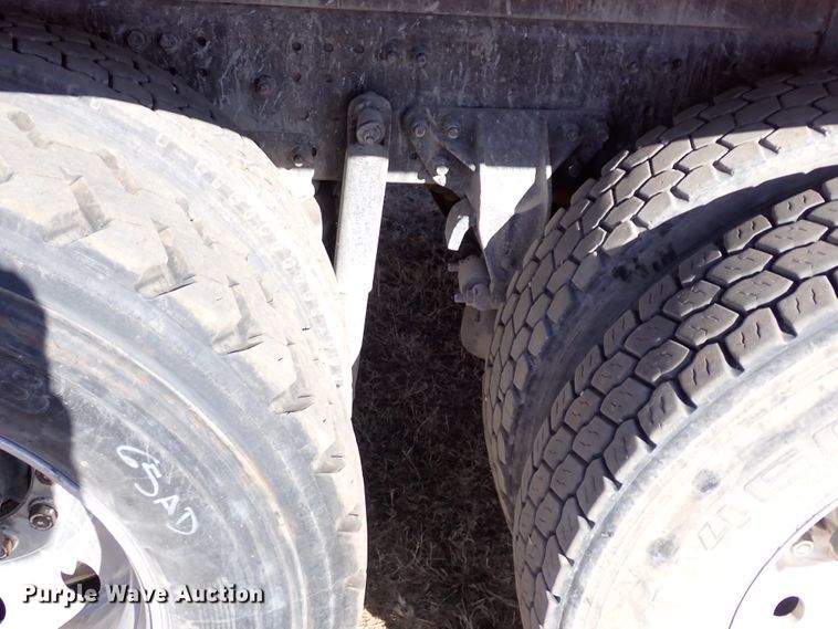 image for item IC9725 2007 Mack CH613  dump truck