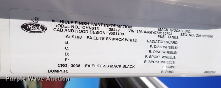 image for item IC9725 2007 Mack CH613  dump truck