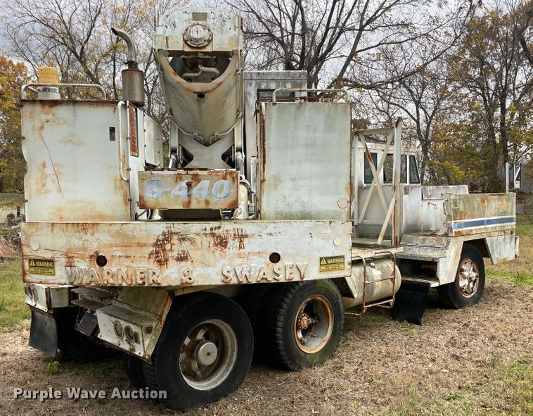 image for item ID9542 Gradall G-440  wheeled excavator