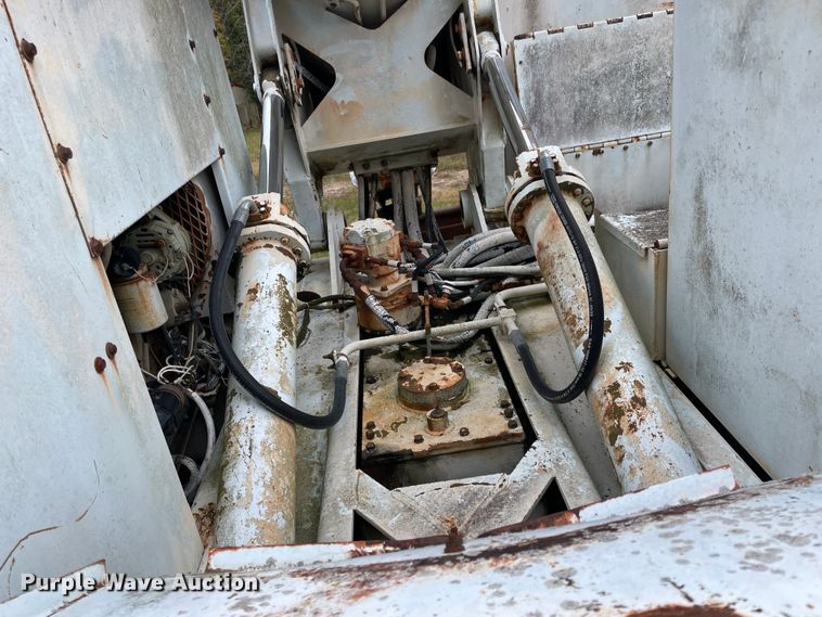 image for item ID9542 Gradall G-440  wheeled excavator