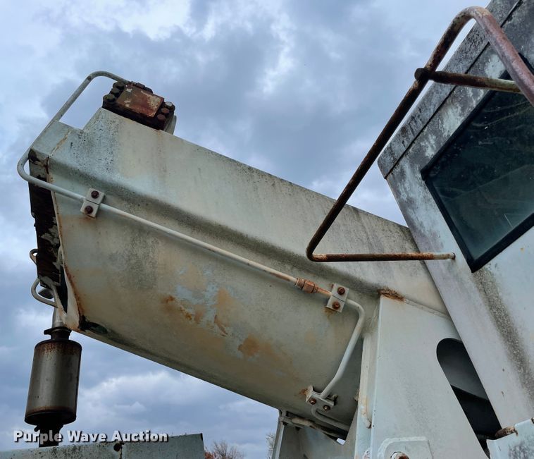 image for item ID9542 Gradall G-440  wheeled excavator