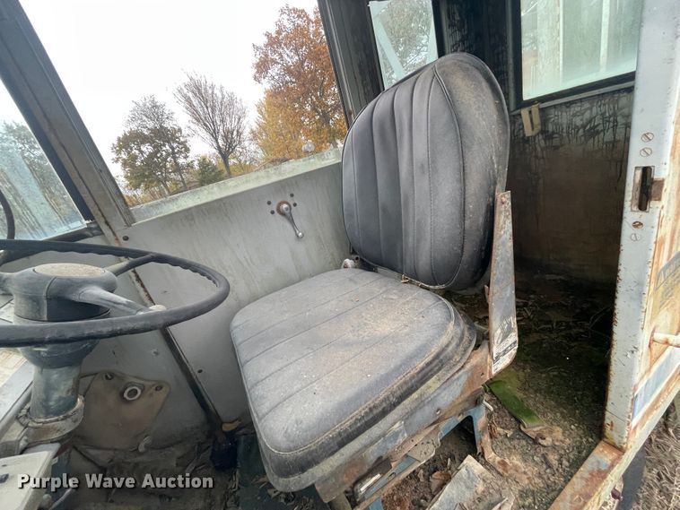 image for item ID9542 Gradall G-440  wheeled excavator