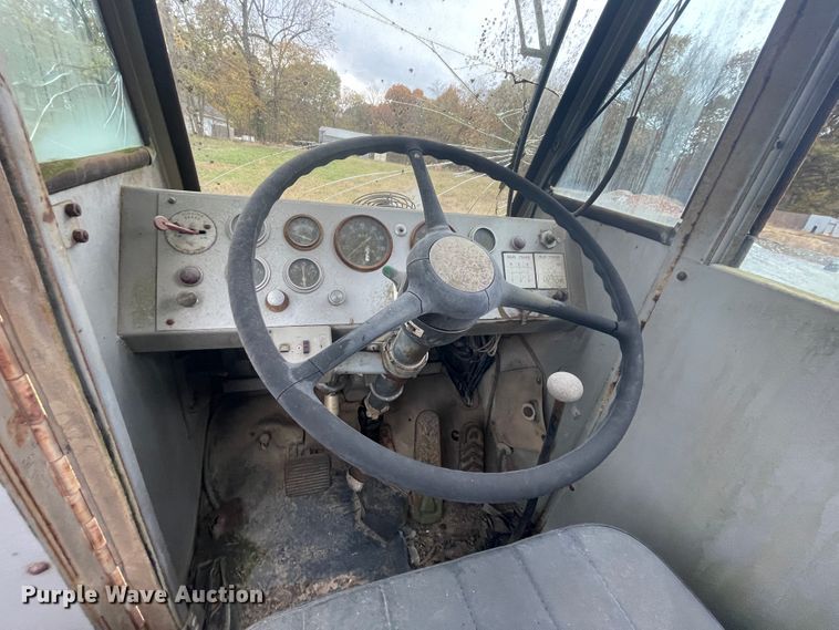 image for item ID9542 Gradall G-440  wheeled excavator