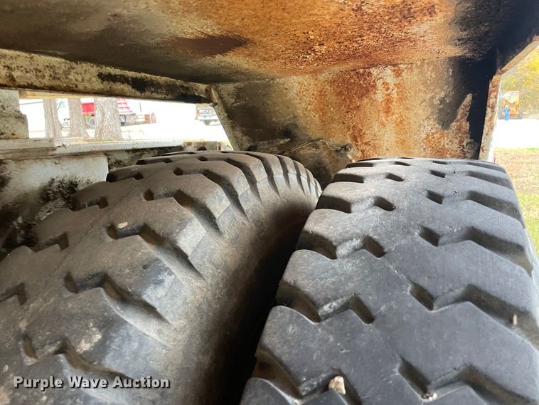 image for item ID9542 Gradall G-440  wheeled excavator