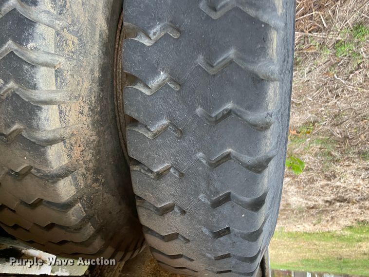 image for item ID9542 Gradall G-440  wheeled excavator