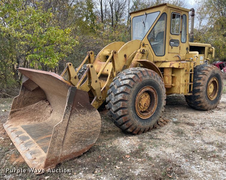 image for item ID9543 Caterpillar 966C  wheel loader