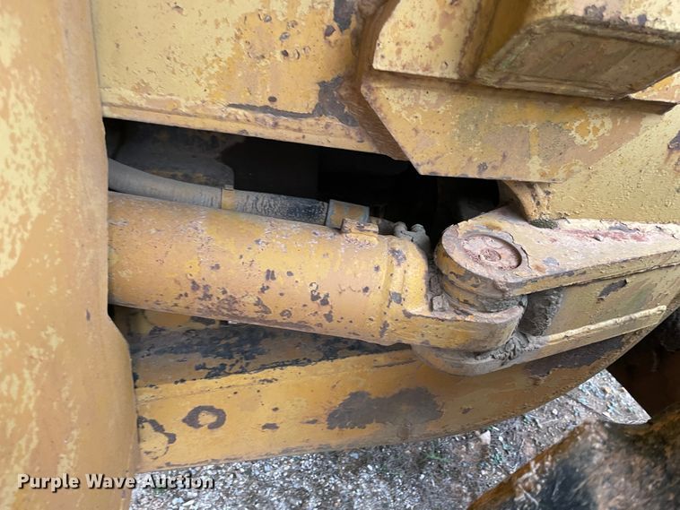 image for item ID9543 Caterpillar 966C  wheel loader