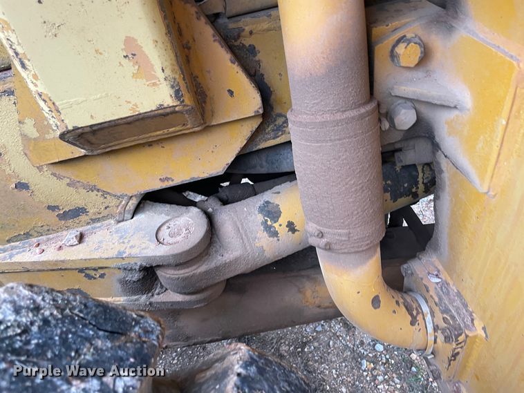 image for item ID9543 Caterpillar 966C  wheel loader