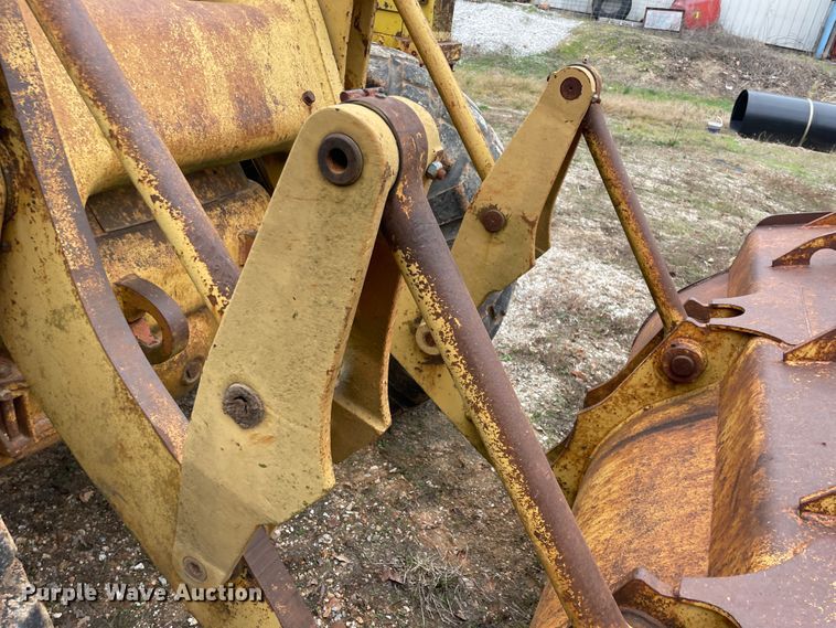 image for item ID9543 Caterpillar 966C  wheel loader