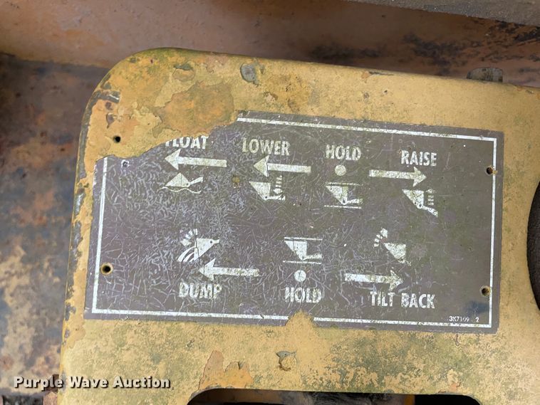 image for item ID9543 Caterpillar 966C  wheel loader