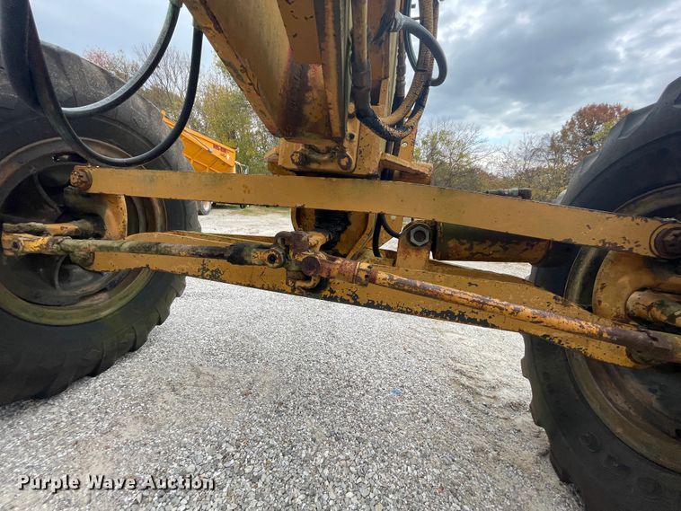 image for item ID9544 1966 Galion 118B  rigid frame motor grader