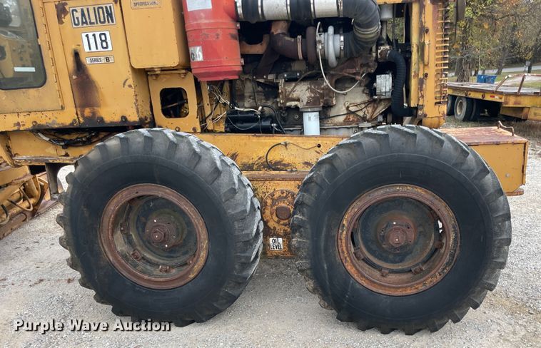 image for item ID9544 1966 Galion 118B  rigid frame motor grader