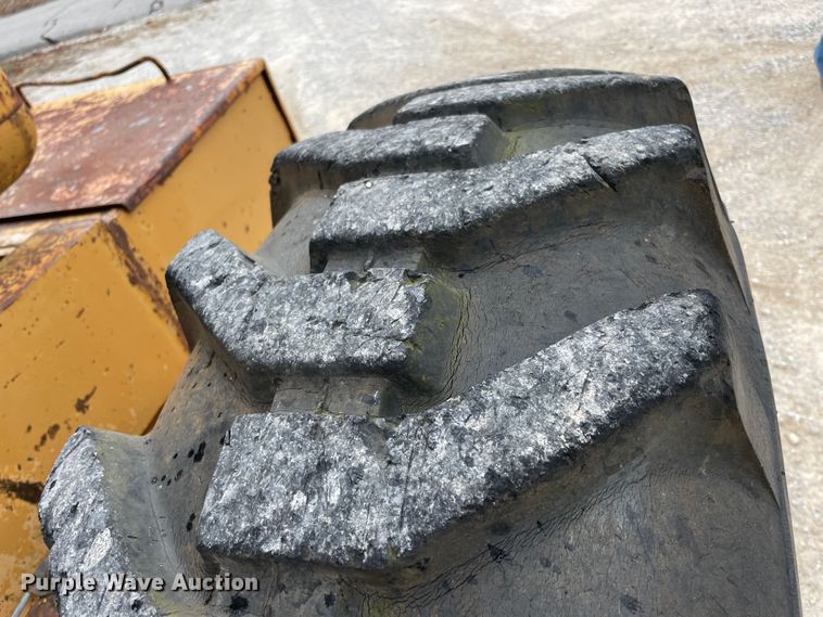 image for item ID9544 1966 Galion 118B  rigid frame motor grader