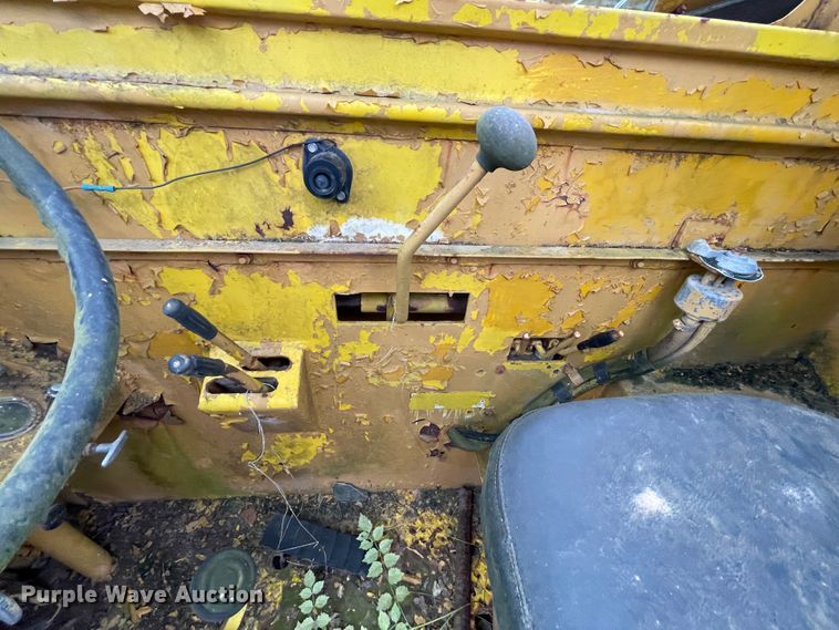 image for item ID9547 Atheys  windrow elevator