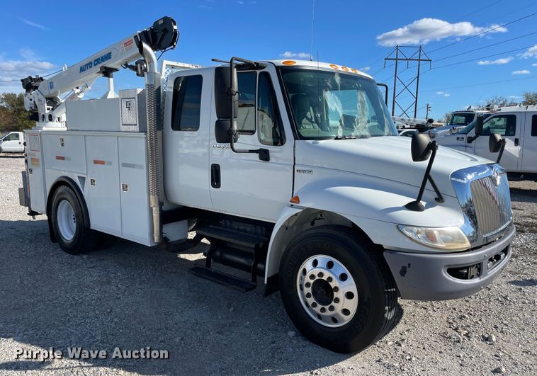 image for item ID9558 2009 International 4300  utility / service truck