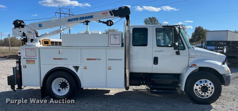image for item ID9558 2009 International 4300  utility / service truck