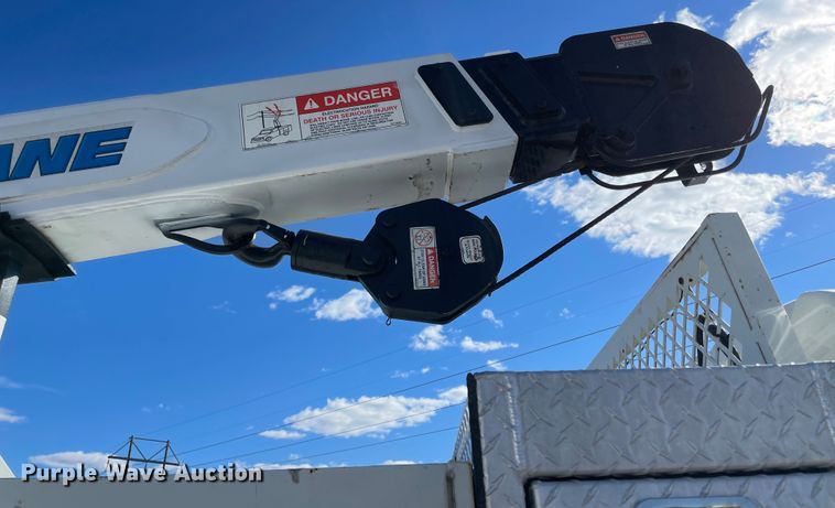 image for item ID9558 2009 International 4300  utility / service truck