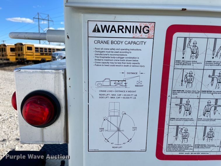 image for item ID9558 2009 International 4300  utility / service truck