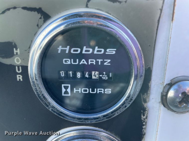 image for item ID9558 2009 International 4300  utility / service truck