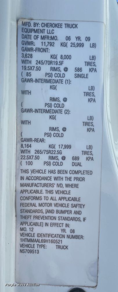 image for item ID9558 2009 International 4300  utility / service truck