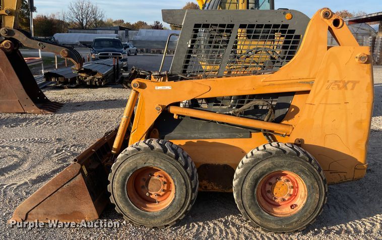 image for item ID9569 2002 Case 75XT  skid steer loader